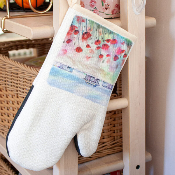 Goring Poppies Oven Glove